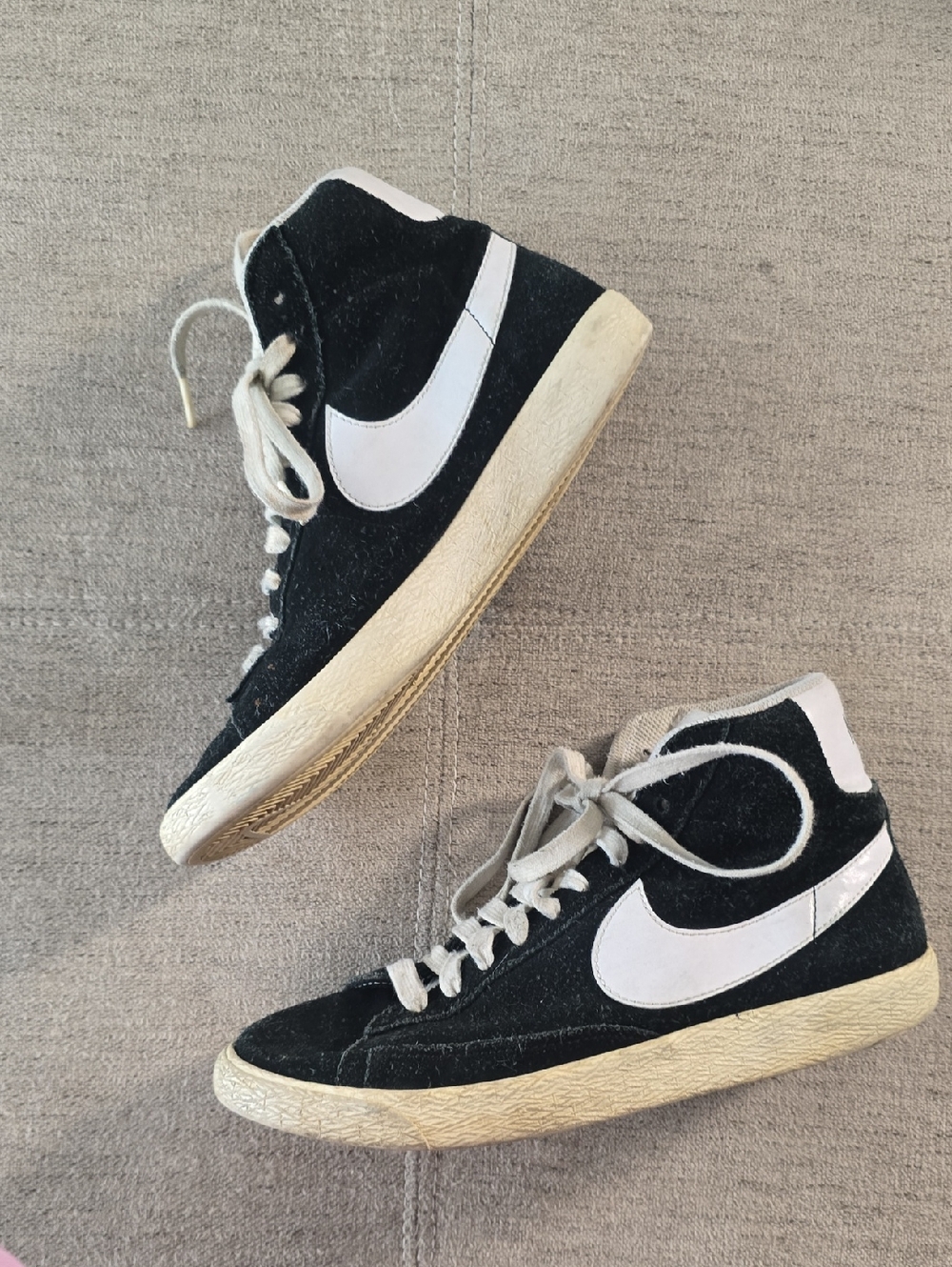 Nike Black & White Mid-Top Sneakers with Suede Upper 7Y
